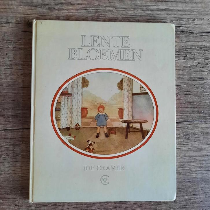 Boek "Lente bloemen" lentebloemen van Rie Cramer 1974, Boeken, Kinderboeken | Kleuters, Gelezen, Ophalen of Verzenden