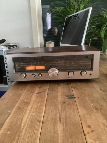 Luxman R 1050 tuner/versterker beschikbaar voor biedingen