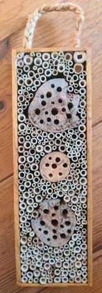 Uniek bijenhotel, insectenhotel, langwerpig, Tuin en Terras, Tuinwanddecoratie, Ophalen of Verzenden, Zo goed als nieuw