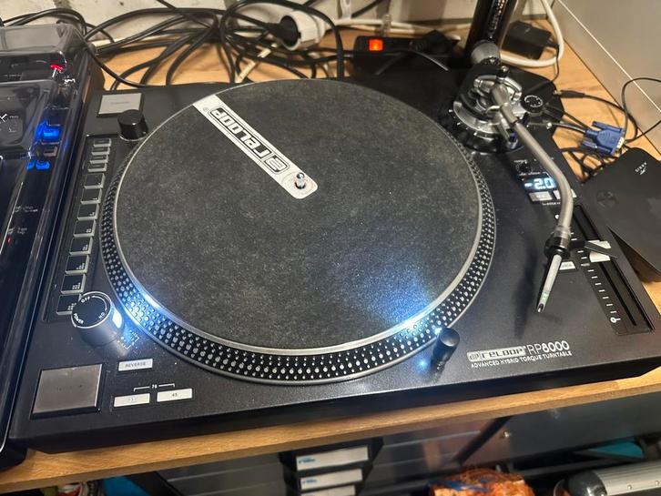 2x Reloop RP 8000 draaitafels, Audio, Tv en Foto, Platenspelers, Zo goed als nieuw, Ophalen