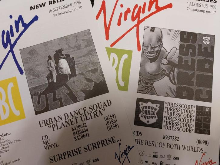 Urban Dance Squad PROMO FOLDERS Planet Ultra Dresscode 1996, Verzamelen, Muziek, Artiesten en Beroemdheden, Zo goed als nieuw