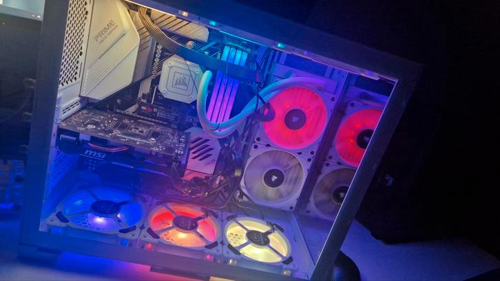 Gaming PC Ryzen 5 32GB RAM GTX 1650 RGB 3 TB opslag, Computers en Software, Desktop Pc's, Zo goed als nieuw, 4 Ghz of meer, HDD