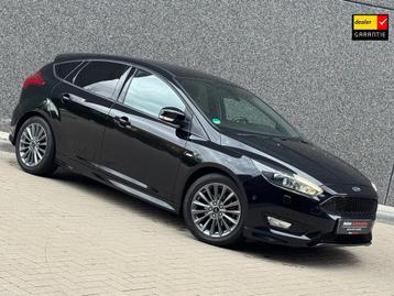 Ford Focus 1.5 ST-Line Automaat 182 PK Navigatie Cruis Clima beschikbaar voor biedingen