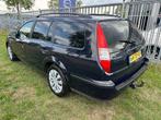 Ford Mondeo Wagon 1.8-16V Champion, 65 €/maand, Gebruikt, 4 cilinders, Blauw