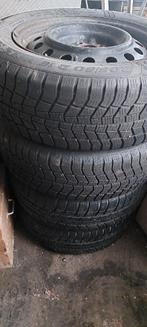 Winterbanden 205-60 R16 Toyota Avensis, 4a5mm, Ophalen