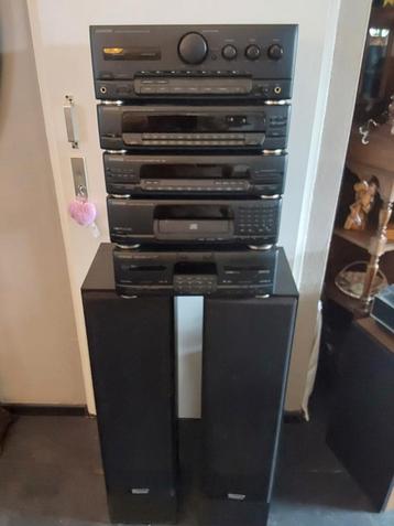 5 delige Kenwood setje met geluidsboxen  beschikbaar voor biedingen