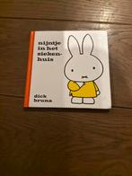Nijntje in het ziekenhuis - Dick Bruna, Boeken, Ophalen of Verzenden, Gelezen, 2 tot 3 jaar