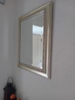 Mooie Spiegel met Zilveren Lijst 54x62cm, Huis en Inrichting, Woonaccessoires | Spiegels, Ophalen, Vierkant, Zo goed als nieuw