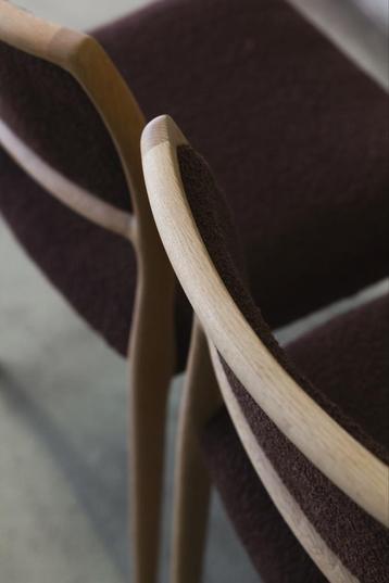 4x Niels Otto Møller Model 80 eiken stoelen beschikbaar voor biedingen