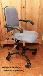 TRIPPELSTOEL Mondo gasveer trippel werk stoel zorgstoel, Diversen, Ophalen, Gebruikt