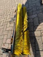 Knikmops Pakkenklem met Bezem - Compleet, Ophalen of Verzenden