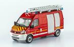 Renault Master II Fourgon Secours brandweer schaal 1/43 # 31