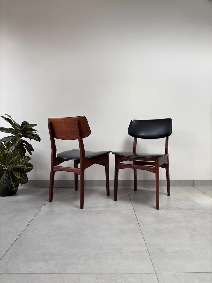 Set Vintage Eetkamerstoelen Mahjongg Vlaardingen Teak, Huis en Inrichting, Stoelen, Zo goed als nieuw, Twee, Hout, Leer, Zwart
