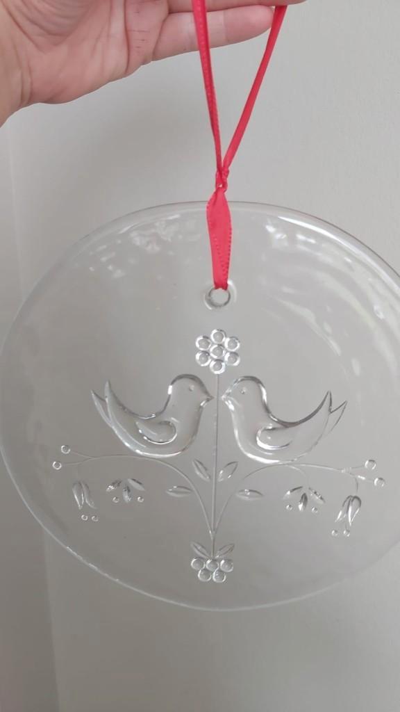 Scandinavische raamhanger met duifjes, Huis en Inrichting, Woonaccessoires | Overige, Zo goed als nieuw, Ophalen of Verzenden