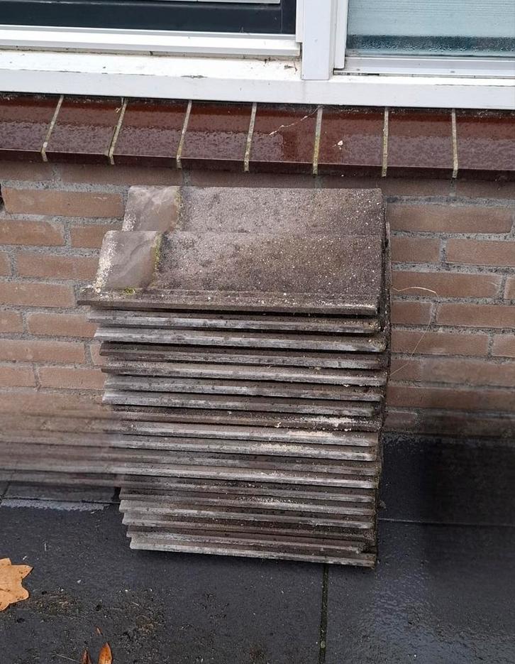 Gebruikte Dakpannen (sneldekkers) - GRATIS af te halen, Doe-het-zelf en Verbouw, Dakpannen en Dakbedekking, Gebruikt, Dakpannen