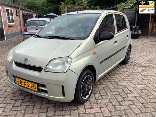 Daihatsu Cuore 1.0-12V Nagano NIEUWE APK 06-2026, Auto's, Daihatsu, Bedrijf, Te koop, Cuore, Airbags, Centrale vergrendeling, Elektrische buitenspiegels
