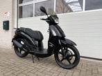 ZGAN.: Kymco People S Elegence Black. Brom. 45km. 4T., Ophalen, Maximaal 45 km/u, 49 cc, Zo goed als nieuw