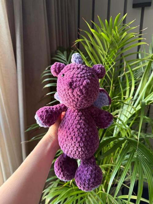 Handgemaakte knuffel draak, Kinderen en Baby's, Speelgoed | Knuffels en Pluche, Nieuw, Overige typen, Verzenden