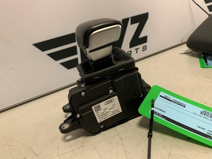 Schakelstang van een Audi Q7, Auto-onderdelen, Remmen en Aandrijving, Audi, Gebruikt, 3 maanden garantie, Ophalen of Verzenden