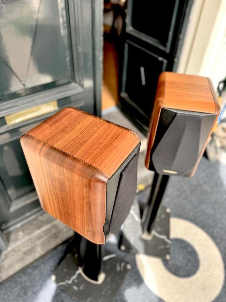 sonus faber minima Amator II met stands luidspreker, Audio, Tv en Foto, Luidsprekers, Zo goed als nieuw, Front, Rear of Stereo speakers