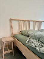 BJORKSNAS Bedframe 180x200 + bedtafeltjes, Huis en Inrichting, Ophalen, Tweepersoons, Zo goed als nieuw, 180 cm