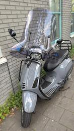 Vespa sprint, Fietsen en Brommers, Snorfietsen en Snorscooters, Gebruikt, Ophalen of Verzenden, Benzine, Vespa