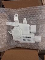 Deurvergrendeling motor LA schuifdeur Mazda 5 nieuw, Auto-onderdelen, Deur, Nieuw, Ophalen of Verzenden, Mazda