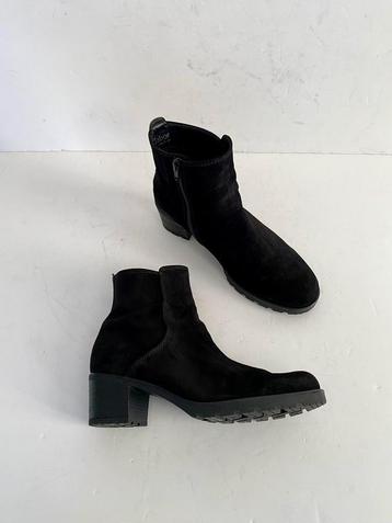 i562 Gabor maat 6,5=40 W=G lage laarsjes schoenen zwart beschikbaar voor biedingen