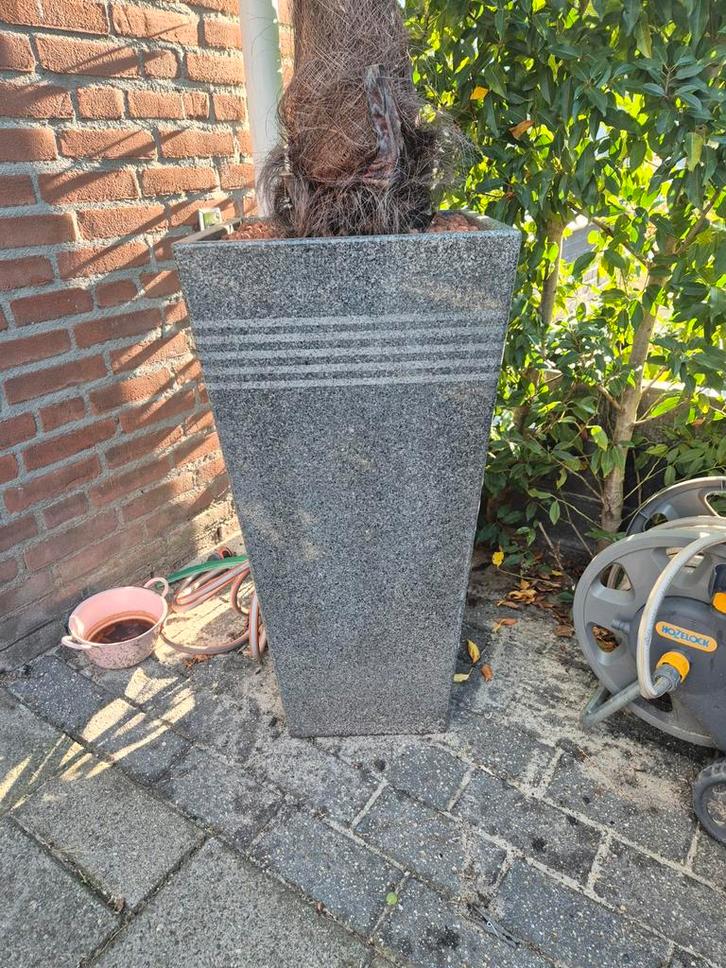 Mooie marmeren bloembakken, Tuin en Terras, Bloembakken en Plantenbakken, Zo goed als nieuw, Steen, Binnen, Balkon, Tuin, 60 cm of meer