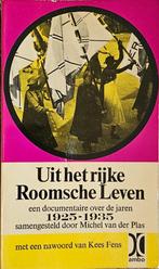 Uit het rijke Roomsche leven (1963, herdruk 1977)), Gelezen, Maatschappij en Samenleving, Ophalen of Verzenden, Nederland