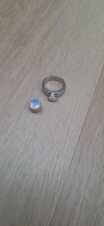 Melano stainless steel ring met steentjes, Ophalen of Verzenden, Zo goed als nieuw, IJzer of Staal