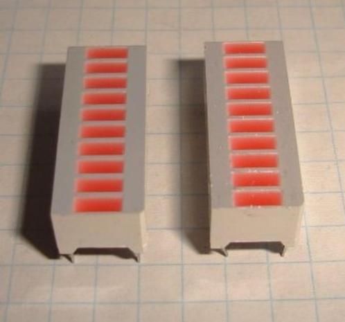 LED Light Bar Uni-Color Red 630nm 20-Pin DIP., Hobby en Vrije tijd, Elektronica-componenten, Zo goed als nieuw, Ophalen of Verzenden