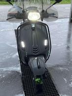 Vespa Sprint 2018, Fietsen en Brommers, Scooters | Vespa, Ophalen, Gebruikt, Vespa S, Benzine
