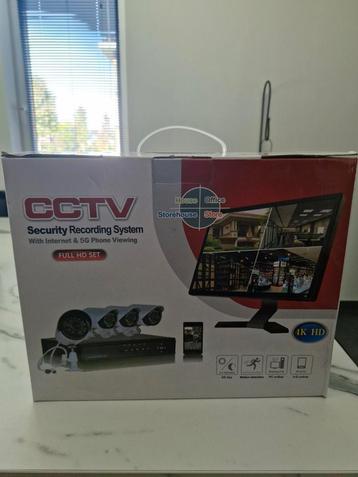 Nieuwe Complete 4 delige CCTV beveilings cameraset  beschikbaar voor biedingen