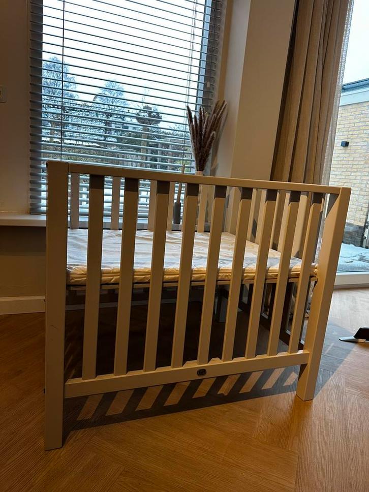 TWF Box Timo Zonder Lade Clay, Kinderen en Baby's, Boxen, Zo goed als nieuw, Vierkant, In hoogte verstelbaar, Ophalen