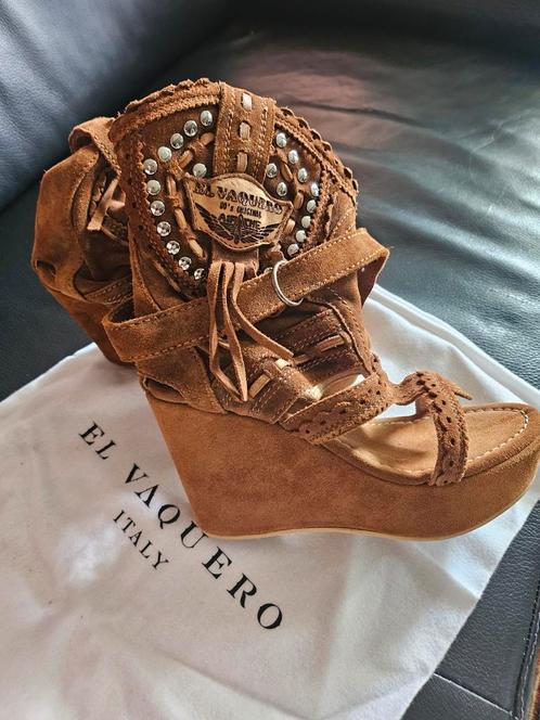 Ibiza laarsjes, Kleding | Dames, Schoenen, Zo goed als nieuw, Zwart, Ophalen