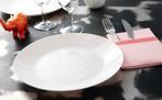 Borden | Arcopal Zelie opaalglas | wit, Huis en Inrichting, Keuken | Servies, Ophalen of Verzenden, Zo goed als nieuw, Bord(en)