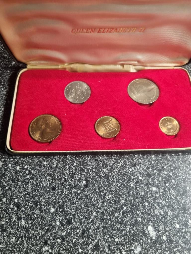 munten engeland, Postzegels en Munten, Munten | Europa | Euromunten, Ophalen of Verzenden, Overige landen, Overige waardes, Setje