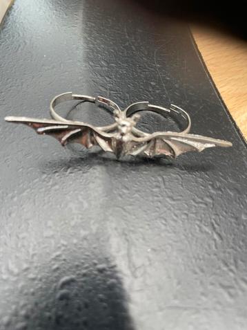 Vleermuis ring. Gothic Steampunk beschikbaar voor biedingen