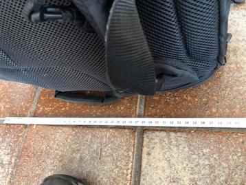 Cameratas Rugzak met Regenhoes beschikbaar voor biedingen