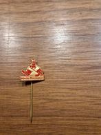 Sp 147 Speldje Sprookje Klein Duimpje, Verzamelen, Speldjes, Pins en Buttons, Ophalen of Verzenden, Gebruikt, Figuurtje, Speldje of Pin