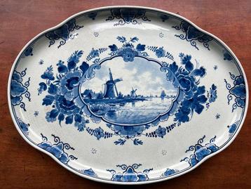 Delfts Blauw Serveerschaal met Molen beschikbaar voor biedingen