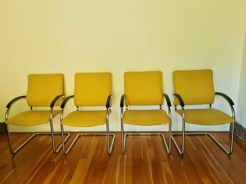 Thonet S79 buisframe, Huis en Inrichting, Stoelen, Gebruikt, Vier, Stof, Overige kleuren, Ophalen