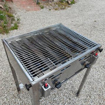 Gas bbq. Slagers bbq. Xxl bbq. Grote bbq beschikbaar voor biedingen