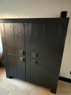 Opbergkast 150 cm hoog en 140 cm breed, Huis en Inrichting, Kasten | Lockerkasten, Ophalen, Zo goed als nieuw