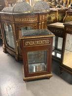 Barok kleine vitrine, Ophalen of Verzenden