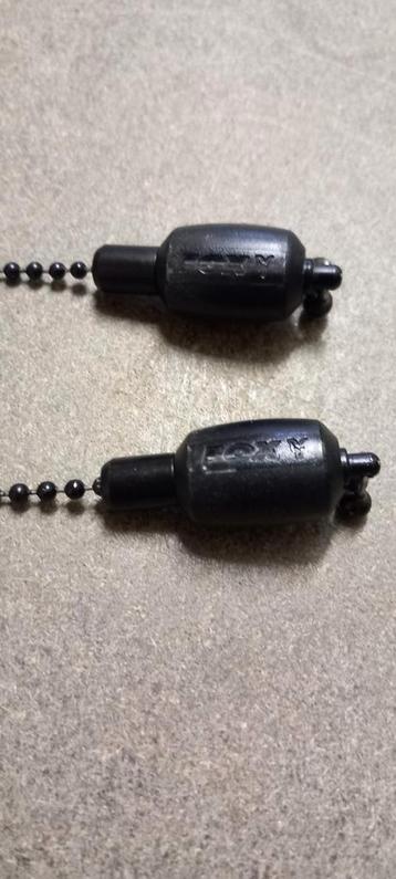Fox Black Bobbins - Set van 2 beschikbaar voor biedingen
