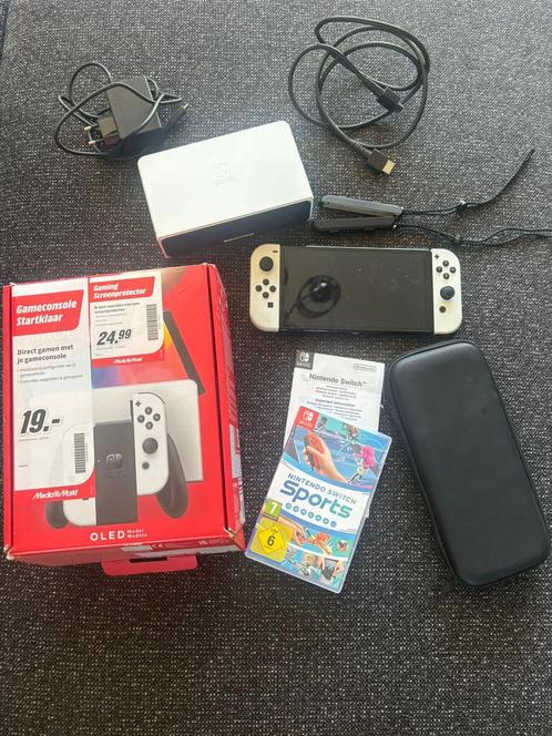 Nintendo switch oled, Spelcomputers en Games, Spelcomputers | Nintendo Switch, Zo goed als nieuw, Switch OLED, Met 1 controller