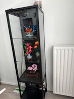 Moderne Vitrinekast - Zwart Frame & Glazen Planken, Huis en Inrichting, Kasten | Vitrinekasten, Ophalen, Minder dan 50 cm, 150 tot 200 cm