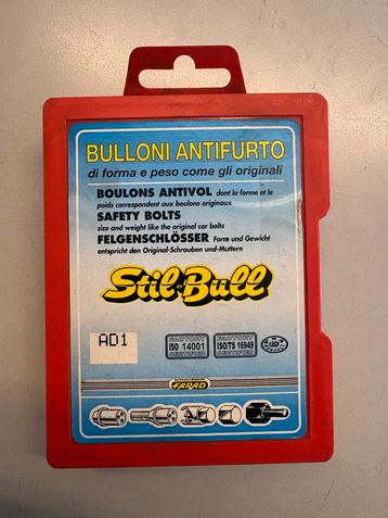 Farad StilBull Slotboutset Toyota Landcruiser/Chrysler beschikbaar voor biedingen